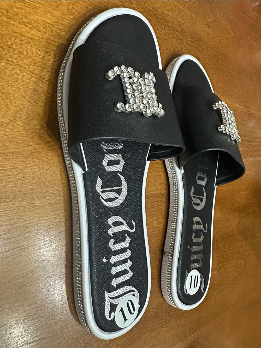Juicy Couture Black Slide Sandals with Crystal Logo NWOT - Picture 4 of 4